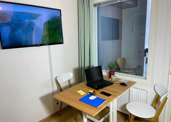 דירה Docent's Flat *